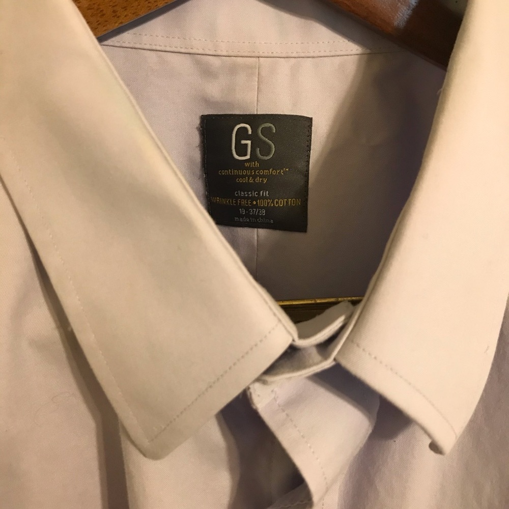 Button down - Picture 2 of 2